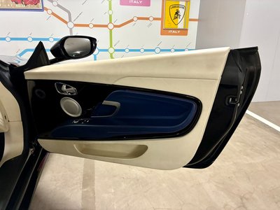 صورة مصغرة 36 لـ 2017 Aston Martin DB11