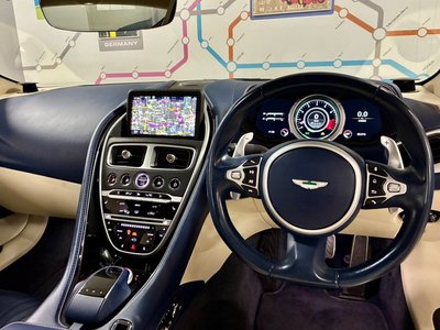 صورة مصغرة 24 لـ 2017 Aston Martin DB11