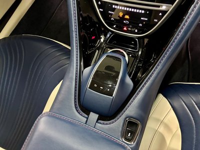 صورة مصغرة 33 لـ 2017 Aston Martin DB11