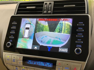 2022 Toyota LAND CRUISER PRADO thumbnail 25