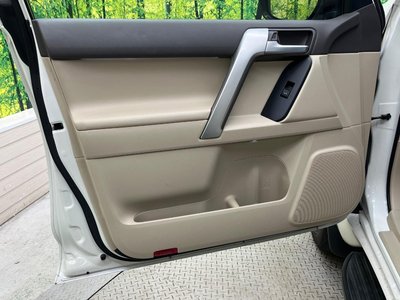 2022 Toyota LAND CRUISER PRADO thumbnail 52