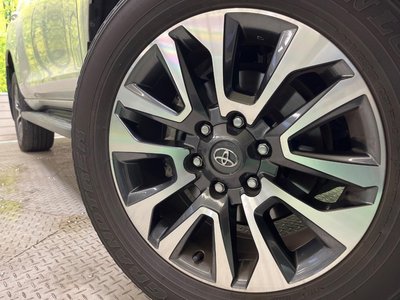 2022 Toyota LAND CRUISER PRADO photo 13