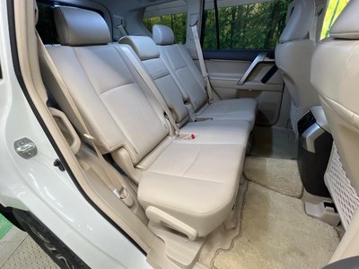 2022 Toyota LAND CRUISER PRADO photo 10