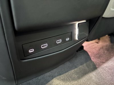 2025 Cadillac ESCALADE thumbnail 51