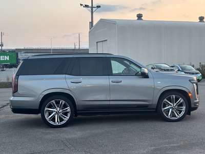 2025 Cadillac ESCALADE thumbnail 10