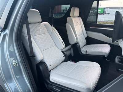 2025 Cadillac ESCALADE thumbnail 70