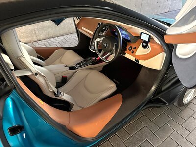 2021 Mclaren GT thumbnail 19