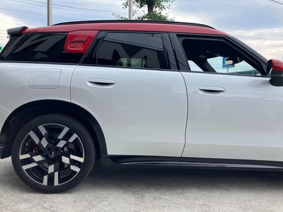 2024 MINI COOPER COUNTRYMAN photo 12