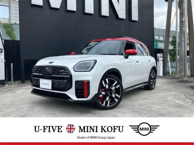 2024 MINI COOPER COUNTRYMAN photo 1