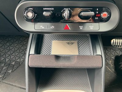 2024 MINI COOPER COUNTRYMAN photo 25