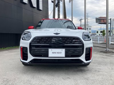 2024 MINI COOPER COUNTRYMAN photo 8