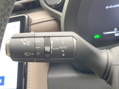 صورة 48 لـ 2024 Lexus LBX
