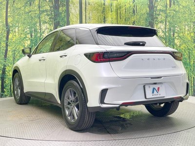 صورة 26 لـ 2024 Lexus LBX