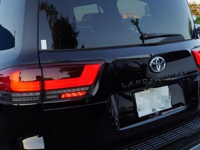 2025 Toyota LAND CRUISER 300 — фото 14