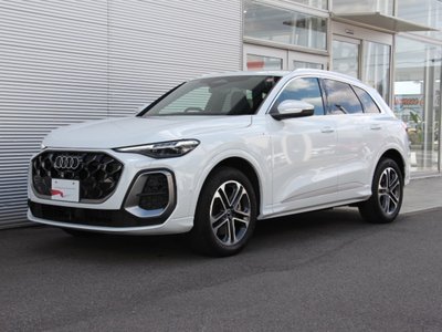 2025 AUDI Q5 photo 1
