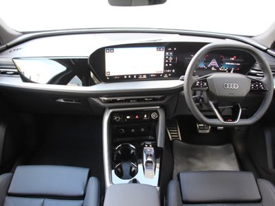 2025 AUDI Q5 photo 4