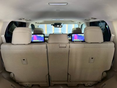 2025 Toyota LAND CRUISER 300 — миниатюра 63