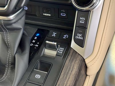 2025 Toyota LAND CRUISER 300 — миниатюра 72
