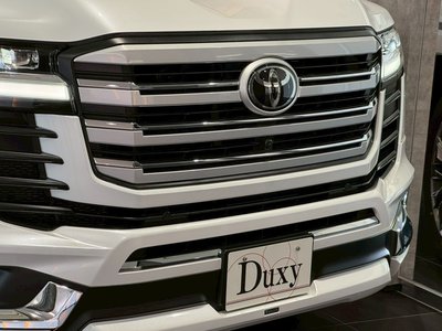 2025 Toyota LAND CRUISER 300 — миниатюра 21