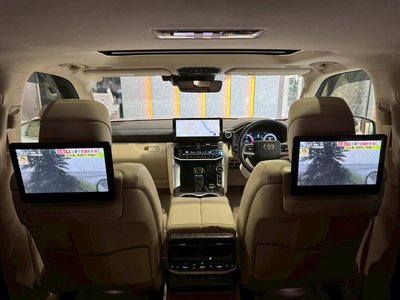 2025 Toyota LAND CRUISER 300 — миниатюра 62
