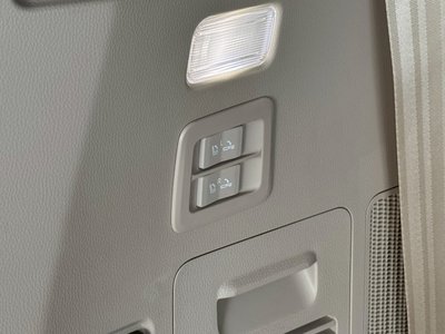 2025 Toyota LAND CRUISER 300 — миниатюра 39
