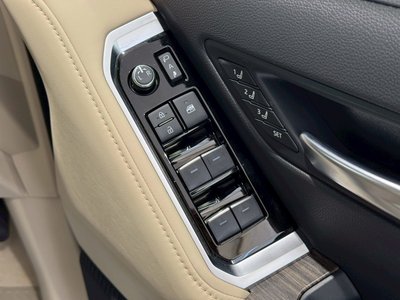2025 Toyota LAND CRUISER 300 — миниатюра 78