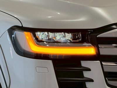 2025 Toyota LAND CRUISER 300 — миниатюра 19