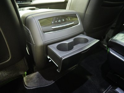 صورة مصغرة 25 لـ 2022 Cadillac ESCALADE