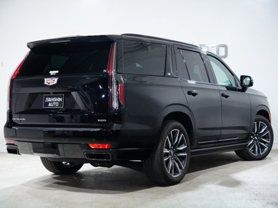 صورة مصغرة 2 لـ 2022 Cadillac ESCALADE