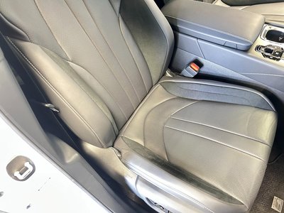 2024 Lexus RX photo 14