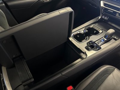 2024 Lexus RX thumbnail 28