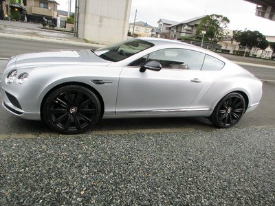 صورة 6 لـ 2016 Bentley CONTINENTAL