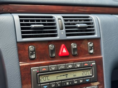 1997 Mercedes-BENZ E-CLASS — миниатюра 33