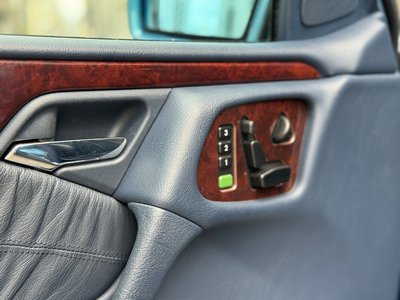 1997 Mercedes-BENZ E-CLASS — миниатюра 22