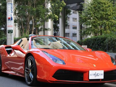 2019 Ferrari 488 SPIDER — фото 1