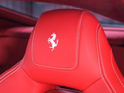 2015 Ferrari F12 BERLINETTA — миниатюра 28