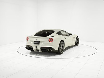 2015 Ferrari F12 BERLINETTA — миниатюра 43