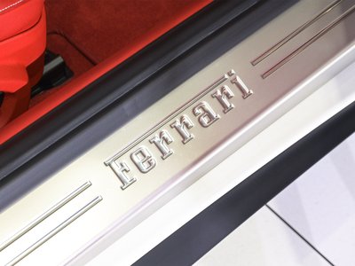 2015 Ferrari F12 BERLINETTA — миниатюра 35