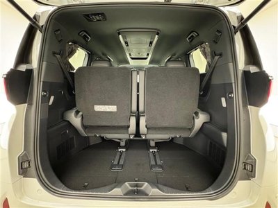صورة 25 لـ 2024 Toyota ALPHARD