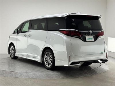 صورة 32 لـ 2024 Toyota ALPHARD