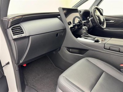 صورة 20 لـ 2024 Toyota ALPHARD