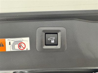 صورة 26 لـ 2024 Toyota ALPHARD