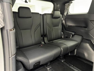 صورة 24 لـ 2024 Toyota ALPHARD