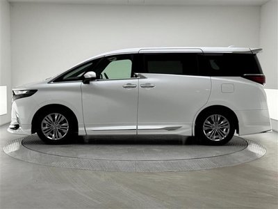 صورة 34 لـ 2024 Toyota ALPHARD