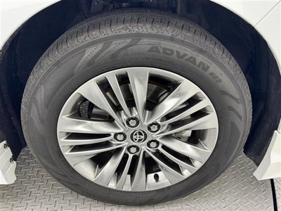 صورة 38 لـ 2024 Toyota ALPHARD