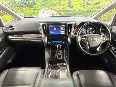 صورة 2 لـ 2023 Toyota ALPHARD