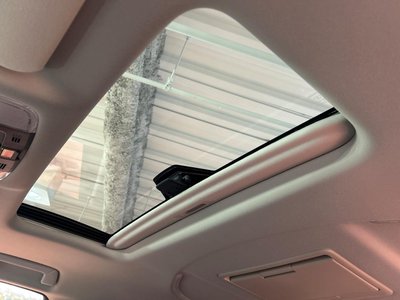 صورة 23 لـ 2023 Toyota ALPHARD