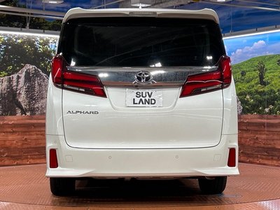 صورة 16 لـ 2023 Toyota ALPHARD