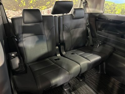 صورة 10 لـ 2023 Toyota ALPHARD
