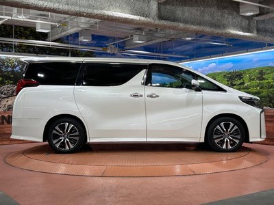 صورة 53 لـ 2023 Toyota ALPHARD